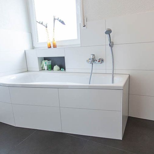 BUSCH FLIESEN - Privat-Bad, Fliesenleger Siegen, Fliesenleger Bad Berleburg, Fliesenleger Hilchenbach